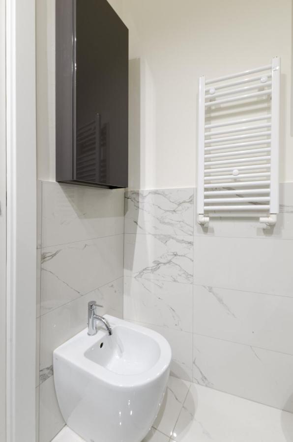 Design Apartment - Spadolini, Campus Bocconi Milán Exteriér fotografie